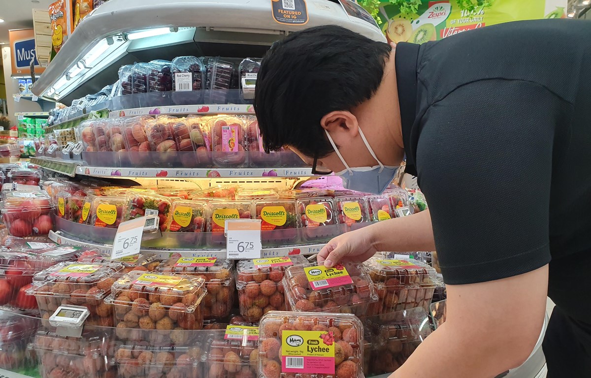 50 tons of Vietnamese lychee were present in Singapore market